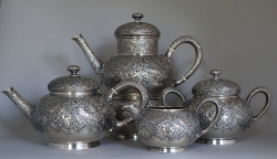 Indo Persian style 5 piece set by Dominick & Haff