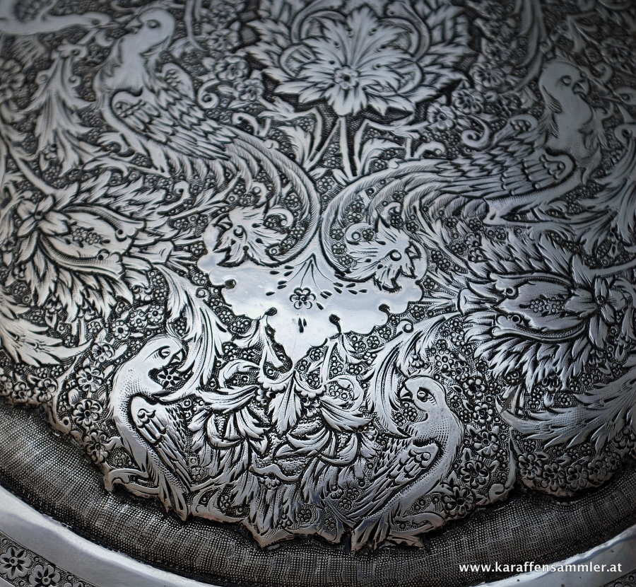 finely engraved details